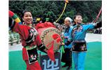 德夯大峽谷 一、二、三代苗鼓王同臺(tái)獻(xiàn)藝